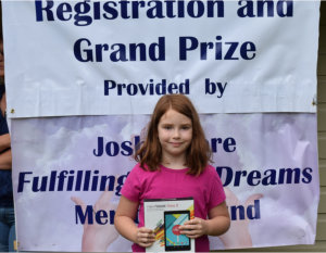 2015 Award Winner Makayla Dembrosky